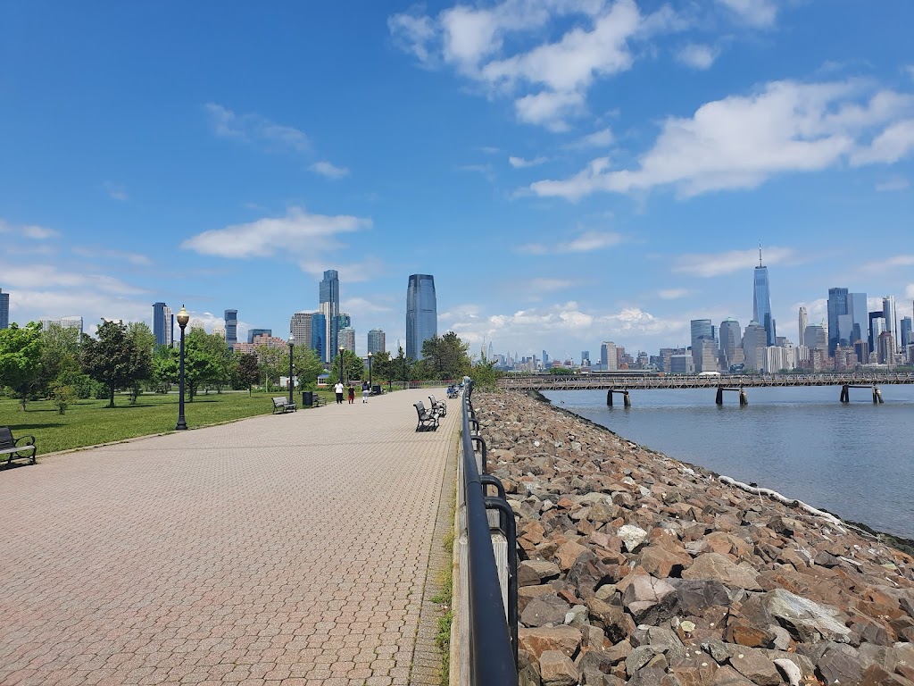 Liberty State Park | 1 Audrey Zapp Dr, Jersey City, NJ 07305 | Phone: (201) 915-3403