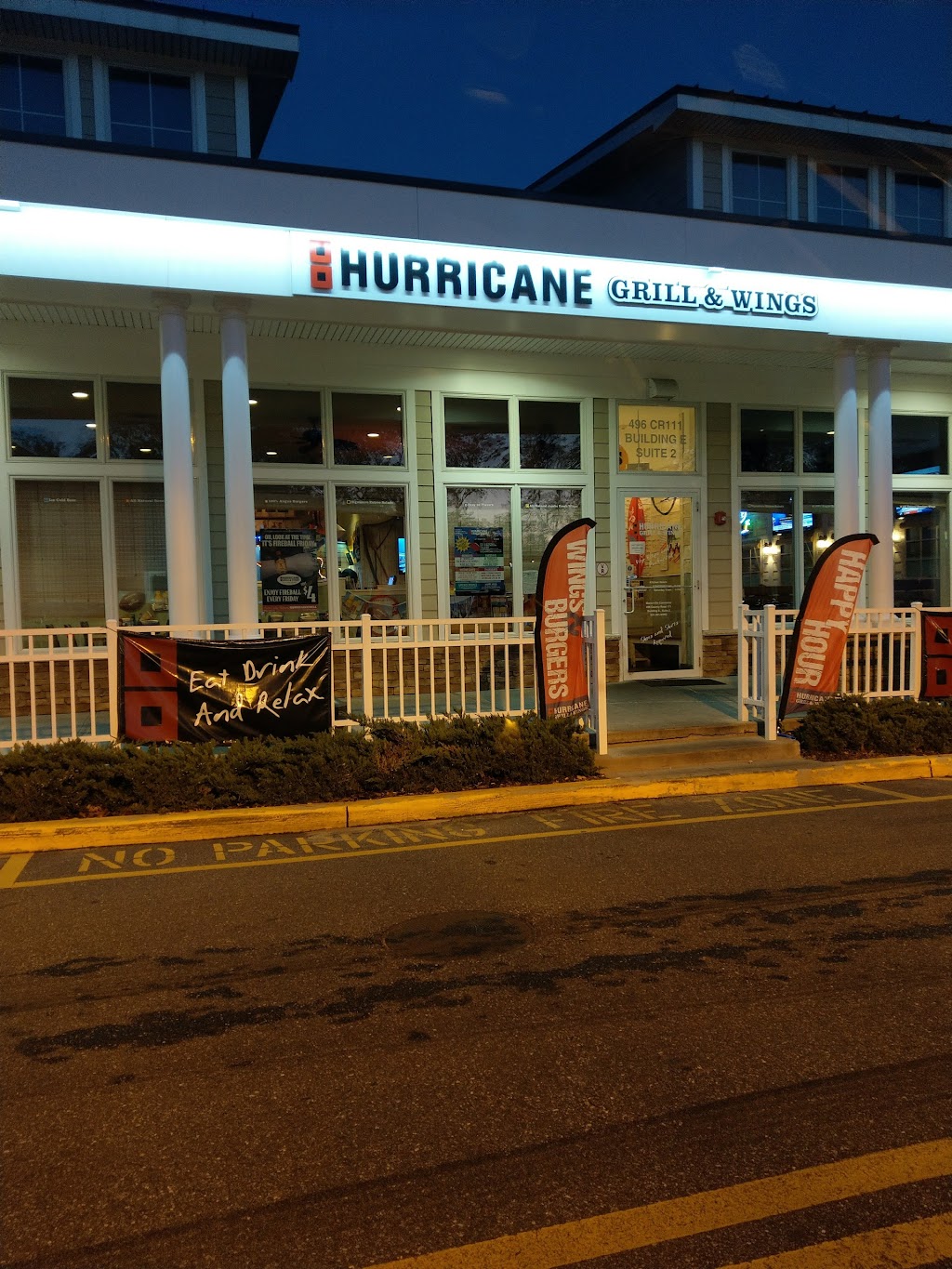Hurricane Grill & Wings | 496 Eastport Manor Road, 2 County Rd 111 Ste, Manorville, NY 11949 | Phone: (631) 281-9464
