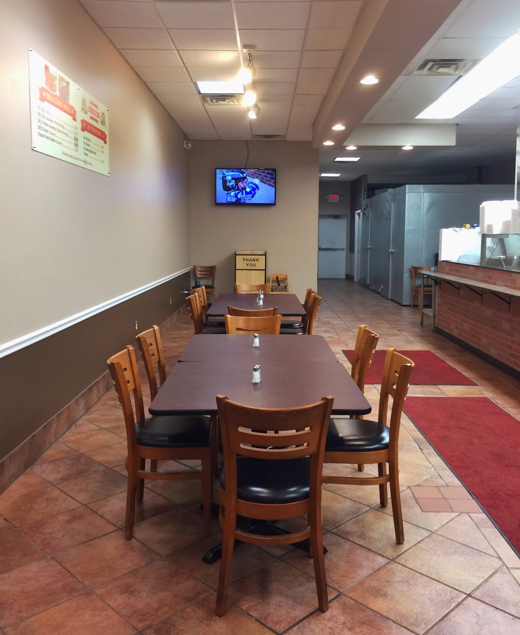 Chucks Cafe | 731 NJ-33, Hamilton Township, NJ 08619 | Phone: (609) 588-0088