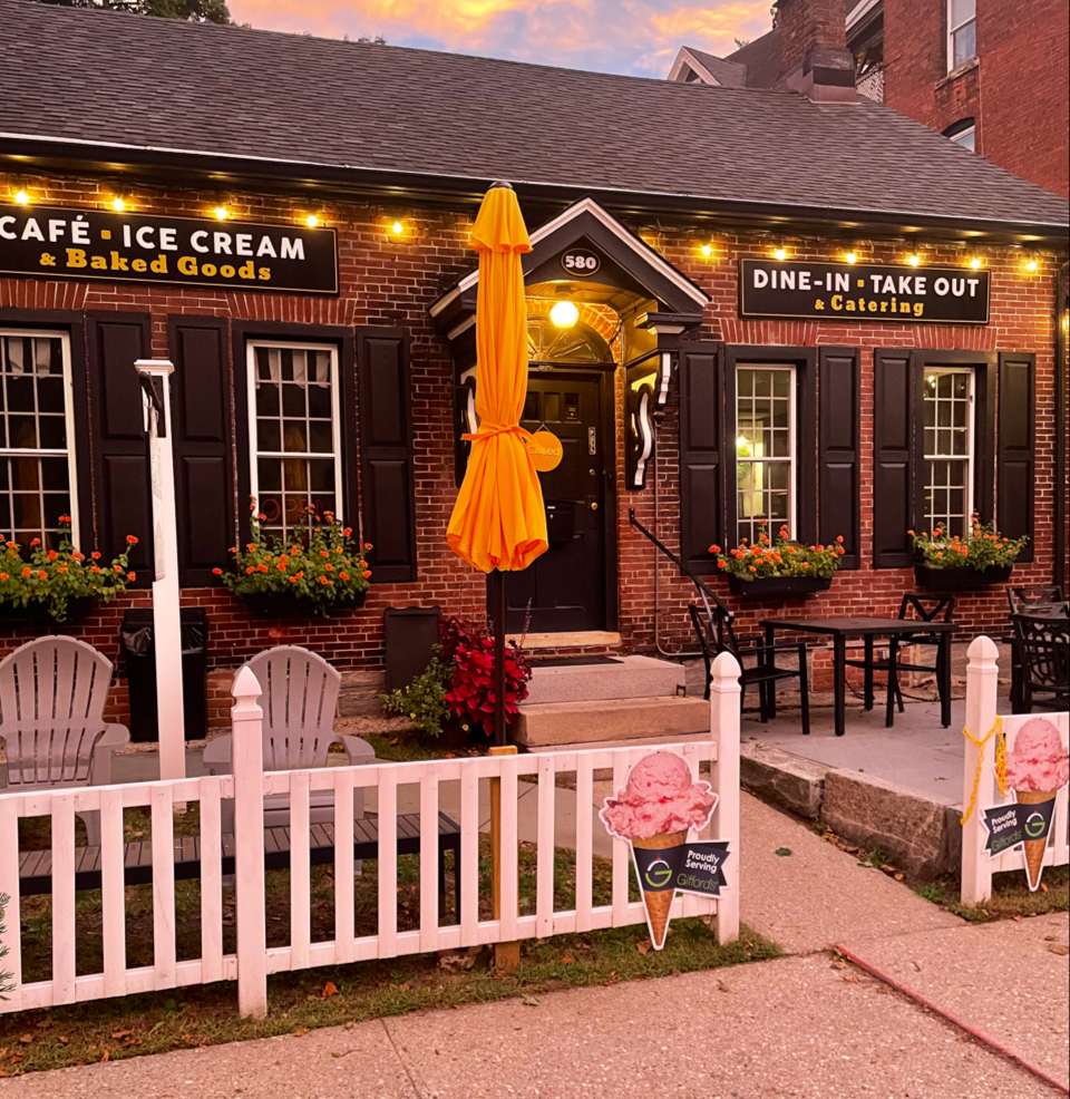Railway Cafe | 580 Main St, Winsted, CT 06098 | Phone: (860) 238-7677
