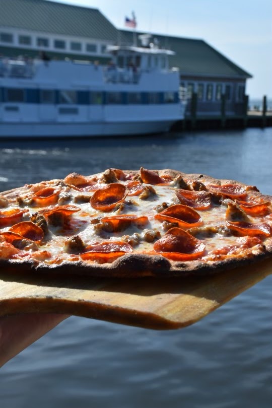 Dockside Brick Oven Pizza & Deli | 778 Bay Walk, Ocean Beach, NY 11770 | Phone: (631) 583-0303