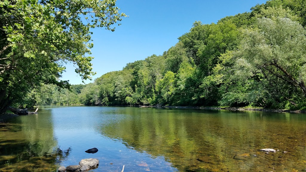 New England Trail at Robinson State Park | 139 MA-187, Westfield, MA 01085 | Phone: (413) 786-2877