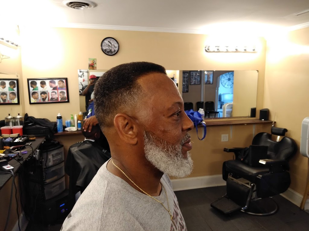 302 cutz and salon | 3957 N Dupont Hwy, Dover, DE 19901 | Phone: (302) 264-9262