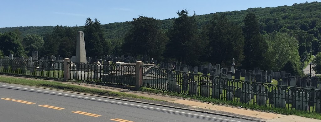New Milford Center Cemetery | 6 Poplar St, New Milford, CT 06776 | Phone: (860) 354-6174