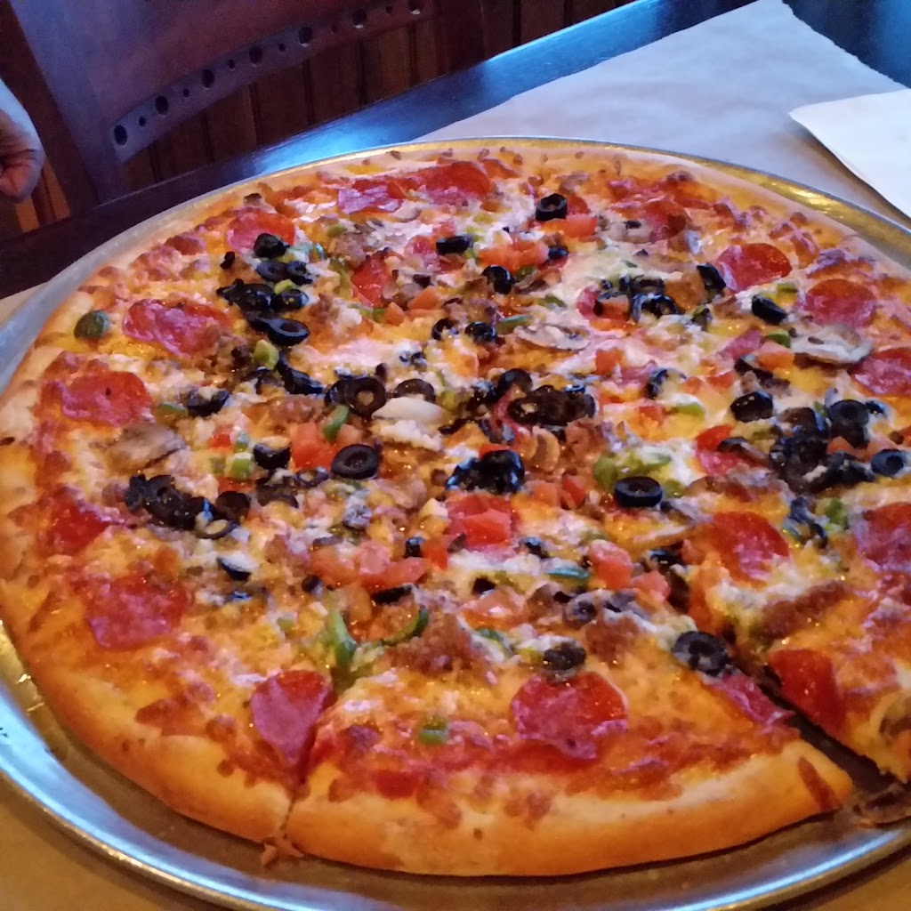 Gabriels Pizza & Grill | 94 Main St, Philmont, NY 12565 | Phone: (518) 672-5733