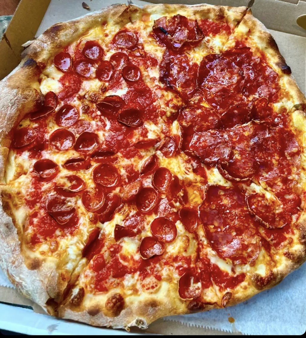 Pan and Peel Pizza | 562 NY-82, Hopewell Junction, NY 12533 | Phone: (845) 227-2782