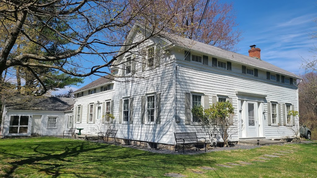 1805 House Bed & Breakfast | 775 Snydertown Rd, Craryville, NY 12521 | Phone: (800) 980-7948