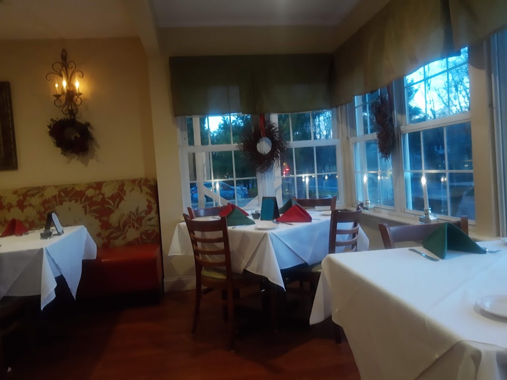 Blue Fountain Restaurant | 826 NY-376, Hopewell Junction, NY 12533 | Phone: (845) 226-3570