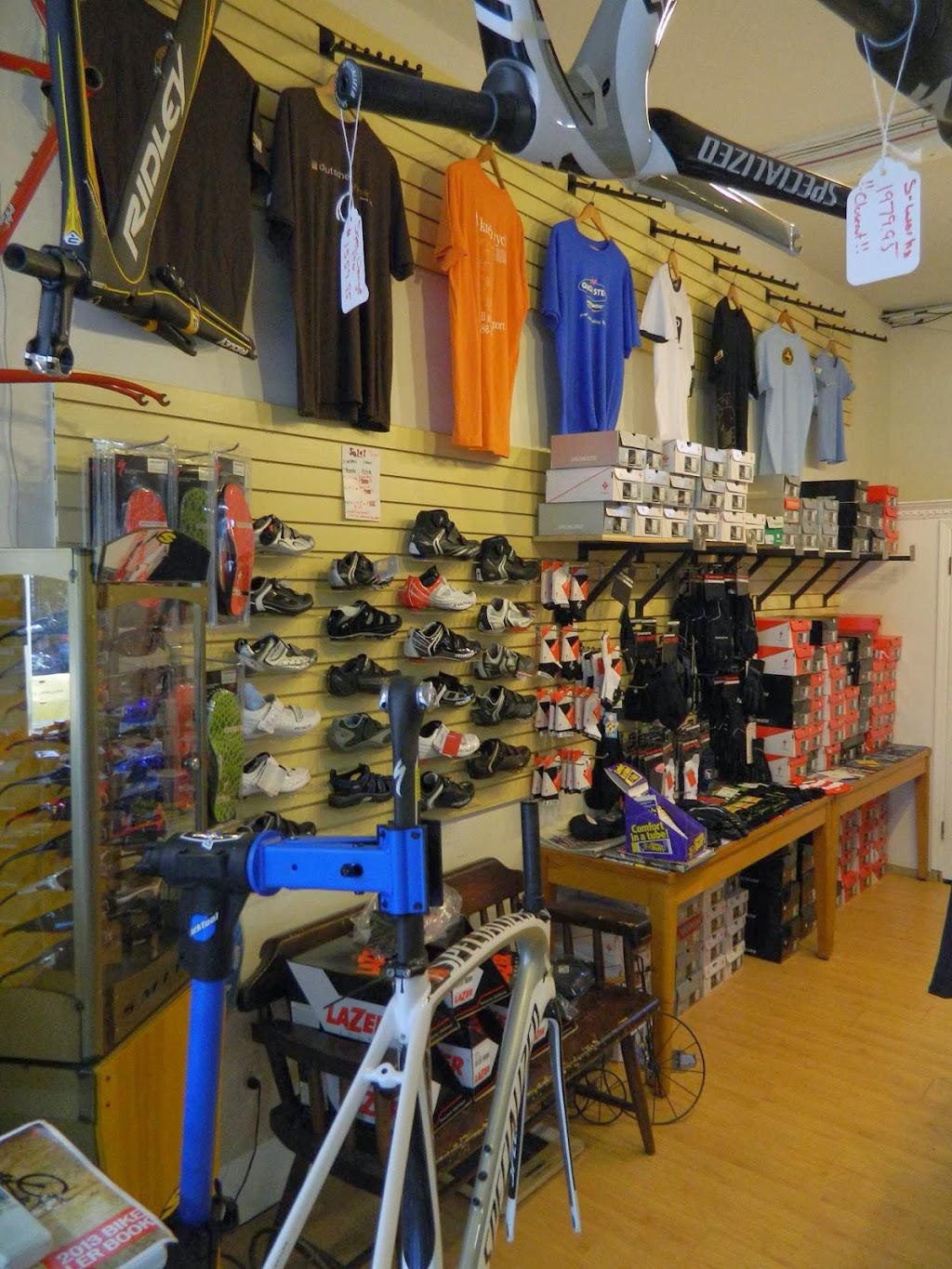 Kreb Cycle | 10 Bell St, Bellport, NY 11713 | Phone: (631) 286-1829