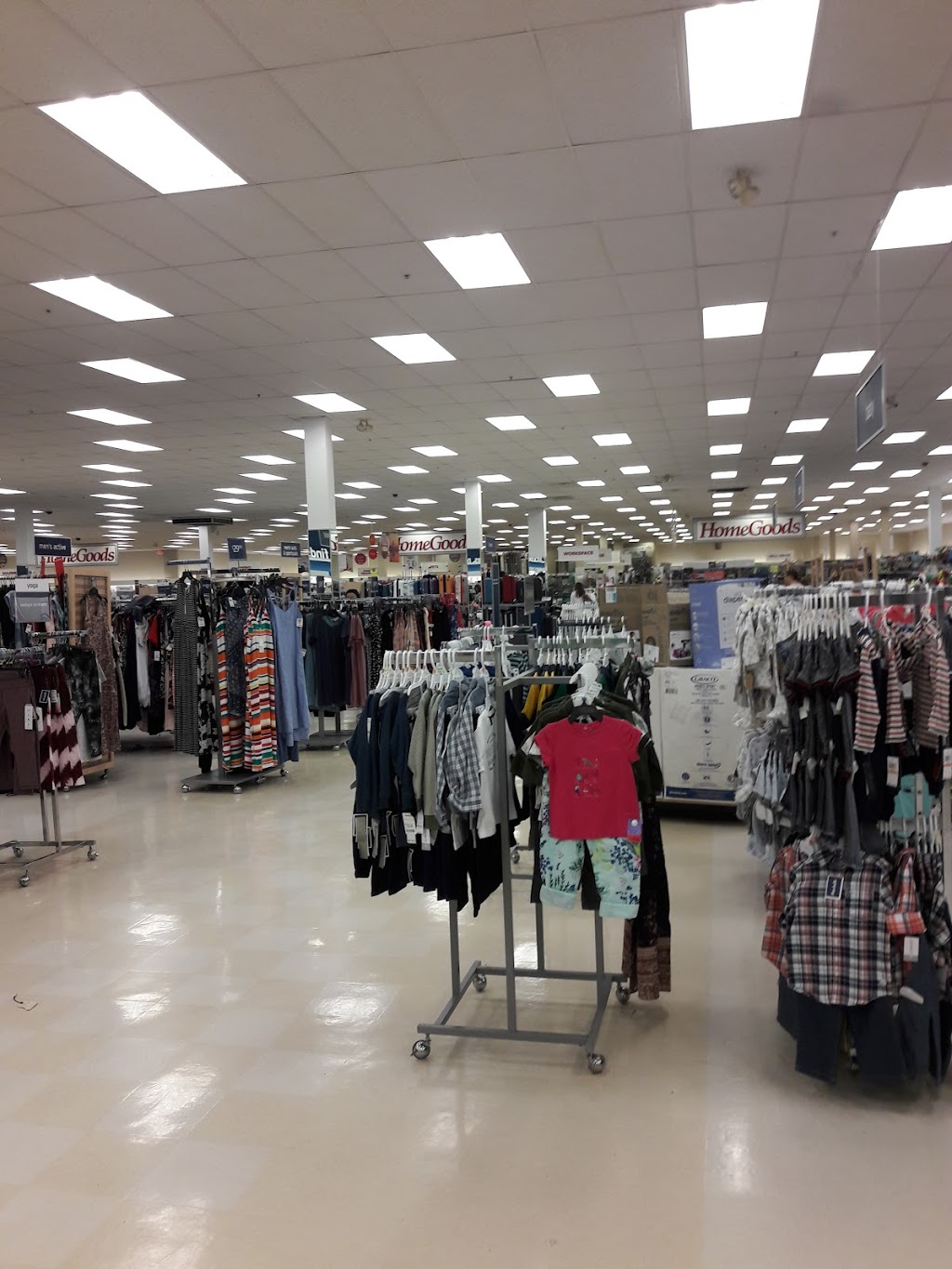 Marshalls & HomeGoods | 1130 Silas Deane Hwy, Wethersfield, CT 06109 | Phone: (860) 563-2887