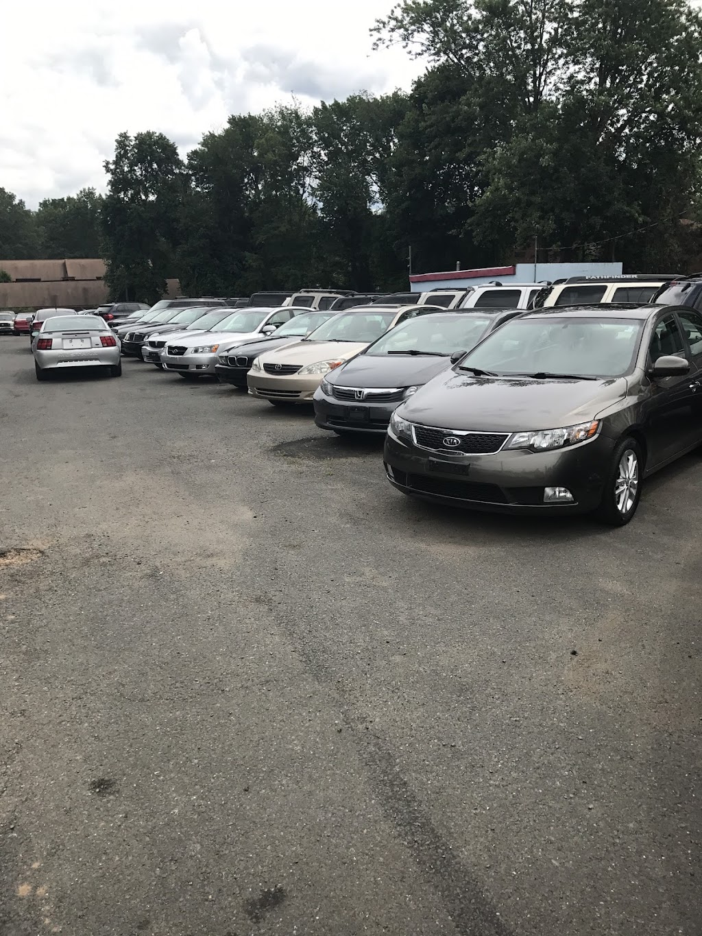 Choice Motor Car | 436 East St, Plainville, CT 06062 | Phone: (860) 410-1060