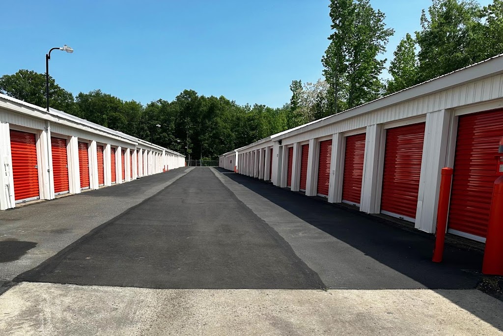 Public Storage | 407 Mt Holly Bypass, Mt Holly, NJ 08060 | Phone: (609) 288-2139