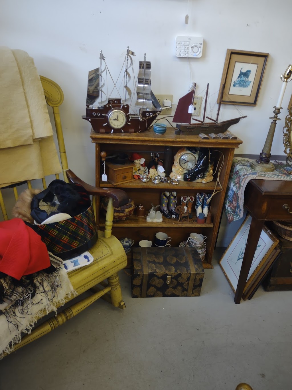 RC Antiques & Collectables Estate Liquidations | 170 Main Street, New Hartford, CT 06057 | Phone: (860) 480-1627