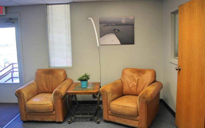 New Haven Aviation Center | 50 Thompson Ave, East Haven, CT 06512 | Phone: (203) 815-9542
