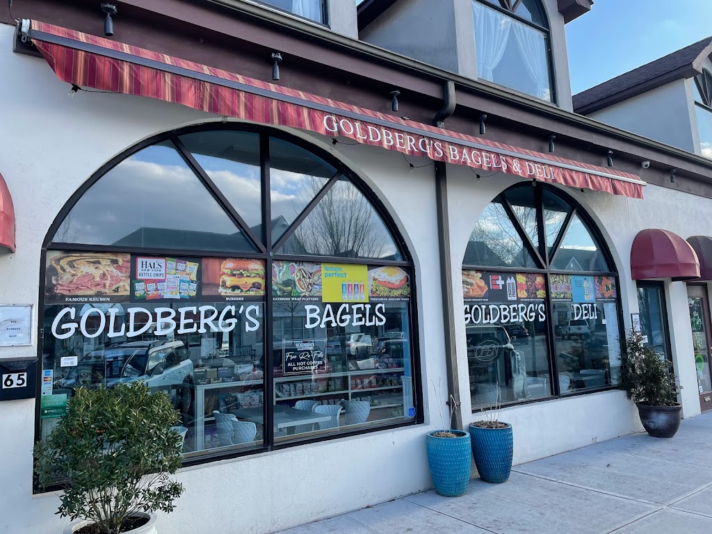 Goldbergs Famous Deli & Restaurant | 65 Main St, Westhampton Beach, NY 11978 | Phone: (631) 998-3878