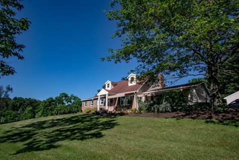 Cindy Stys Equestrian & Country Properties Ltd | 720 Smith Hill Rd, Stroudsburg, PA 18360 | Phone: (610) 849-1790