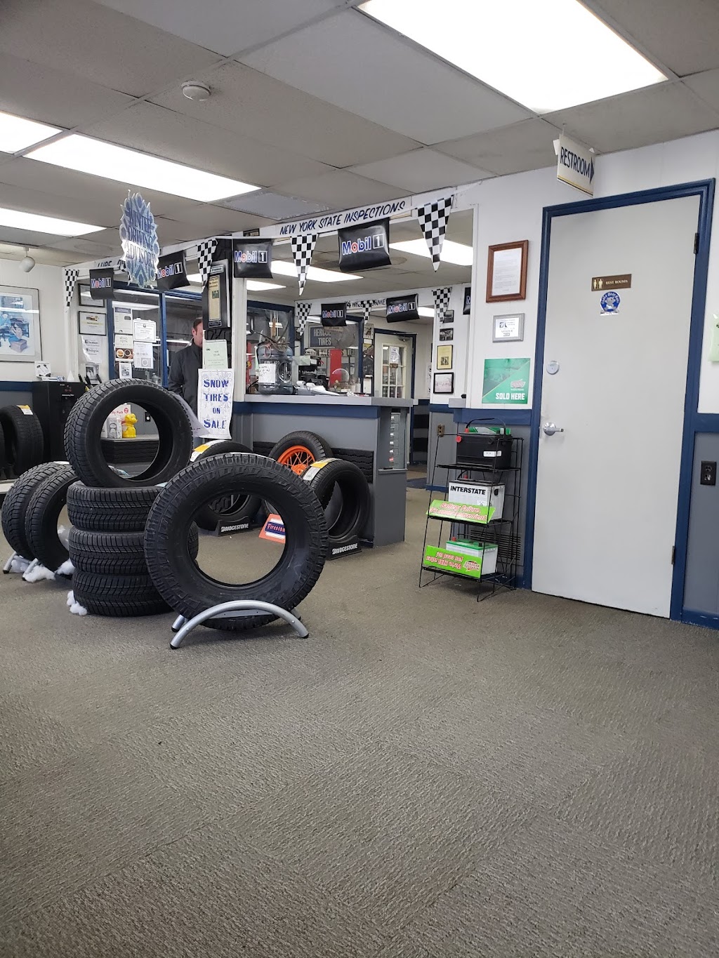 Van Kleecks Tire Inc | 1987 Ulster Ave, Lake Katrine, NY 12449 | Phone: (845) 382-1292