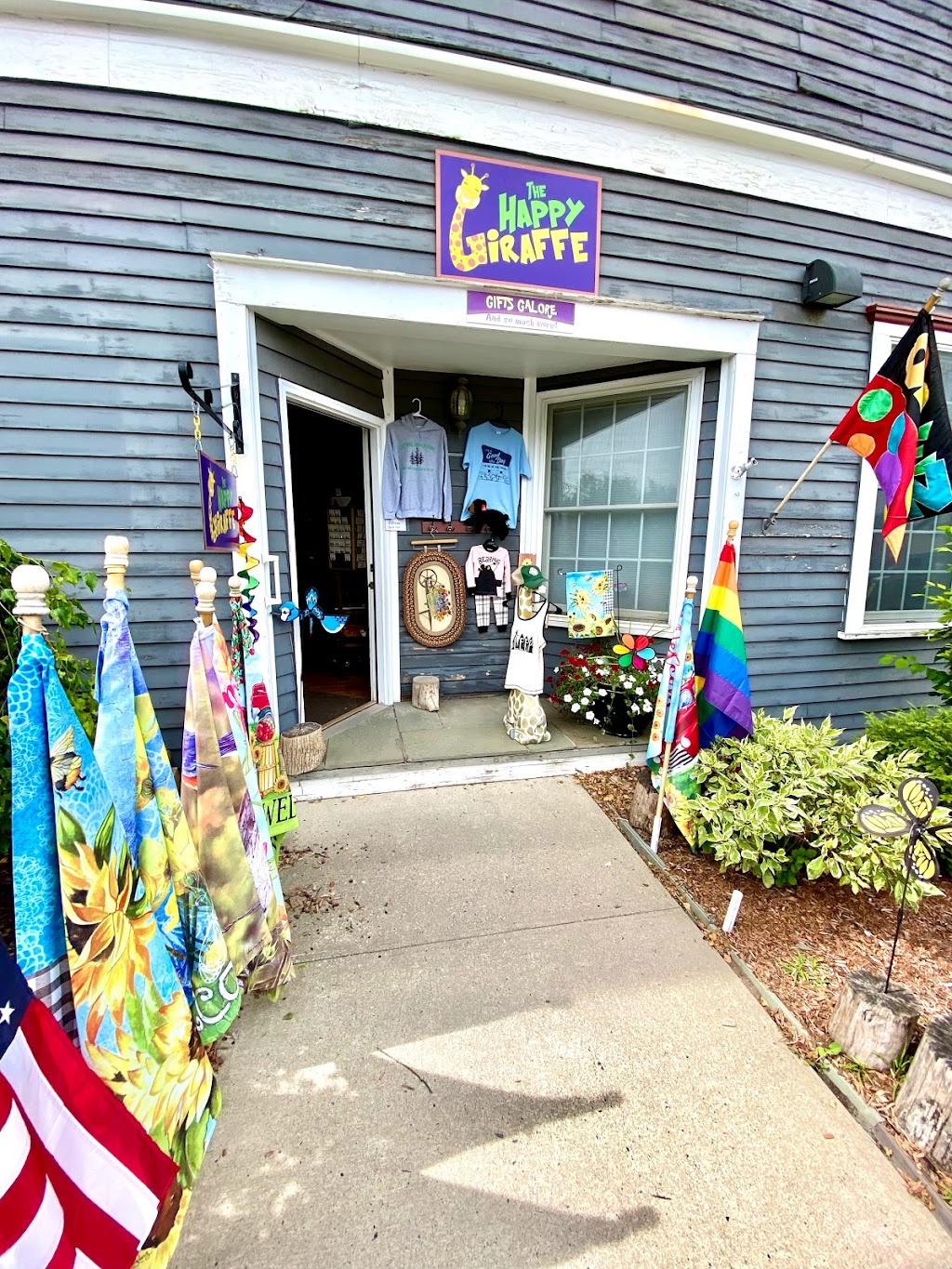 The Happy Giraffe | 75 Bridge St, Margaretville, NY 12455 | Phone: (845) 586-6333