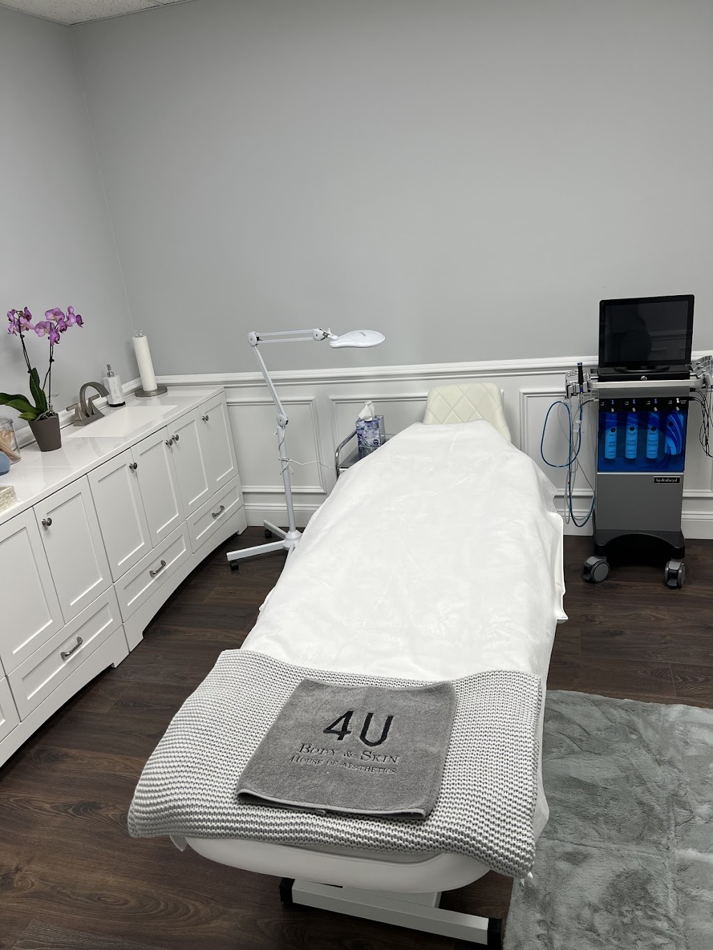 4U Body&Skin Laser Center | 295 BUCK RD #102 Holland, Philadelphia, PA 18966 | Phone: (484) 356-4540