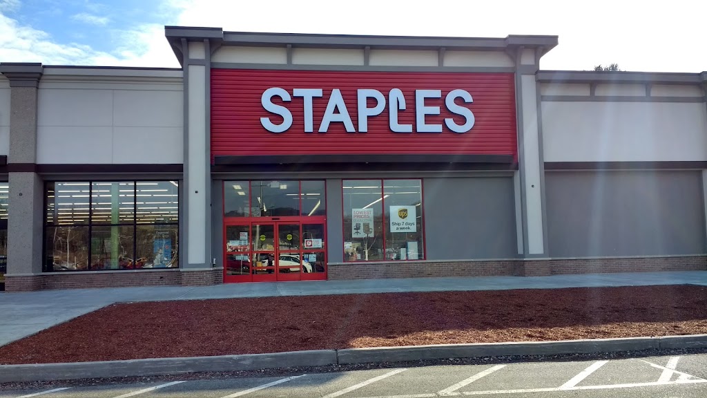 Staples Plaza | 3379 Crompond Rd, Yorktown Heights, NY 10598 | Phone: (440) 878-0849