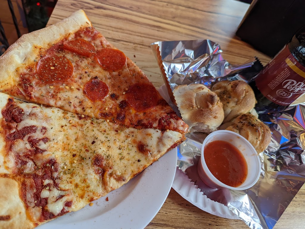 Carlos Pizza Oven | 435 Osborn Ave, Riverhead, NY 11901 | Phone: (631) 369-2010