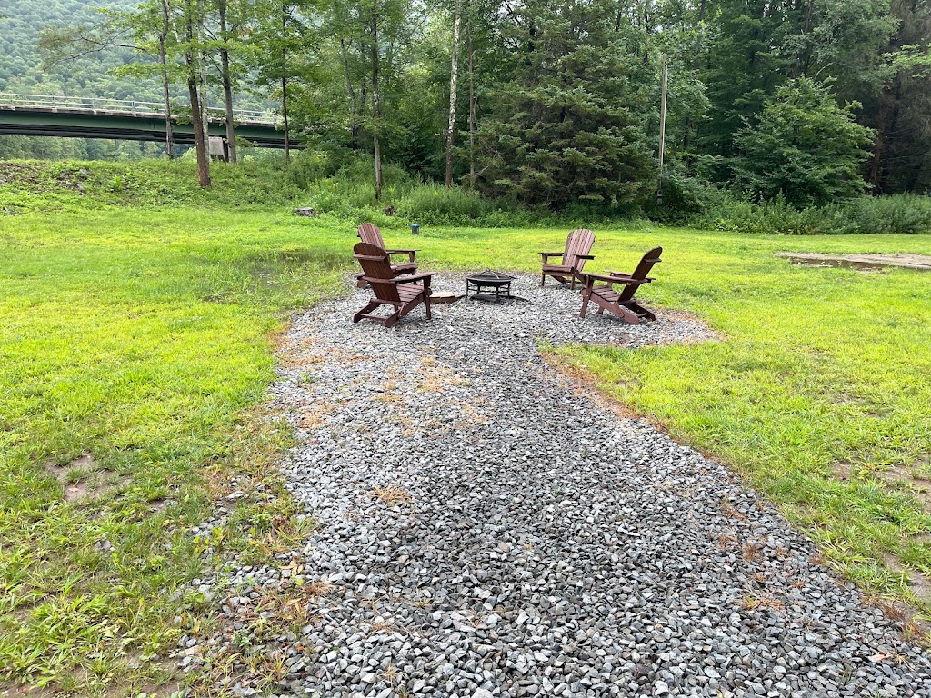 River Bend Cabin | 6952 Old Rte 17, East Branch, NY 13756 | Phone: (201) 961-3495