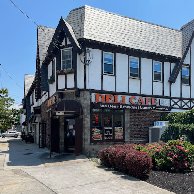Point lookout deli cafe | 1 Lido Blvd, Point Lookout, NY 11569 | Phone: (516) 432-3354