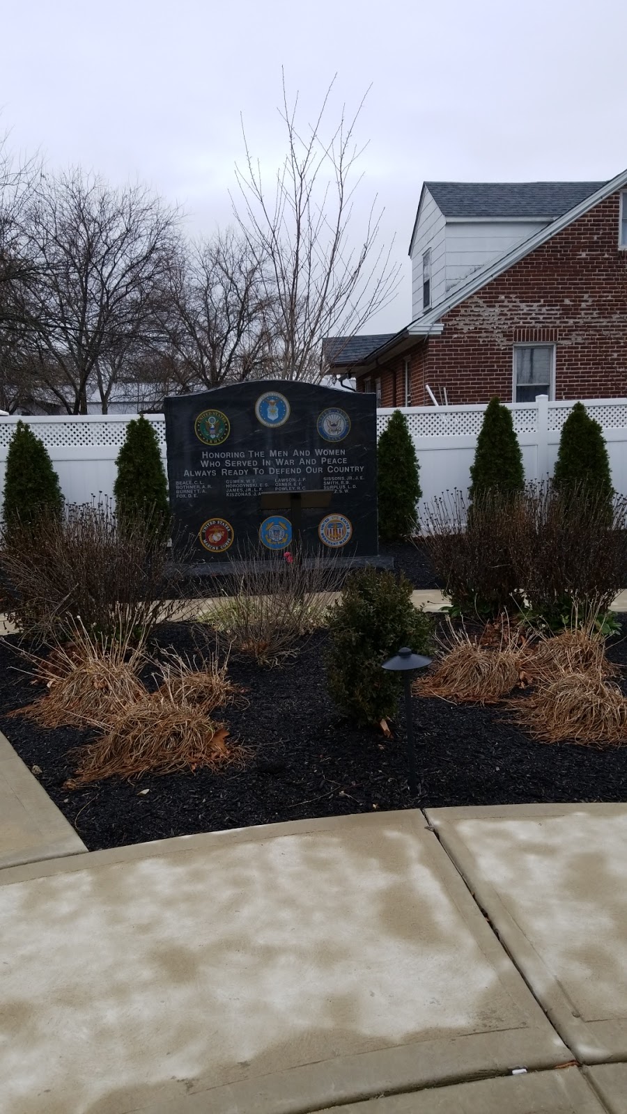 Veterans Memorial Garden | 347 N Governor Printz Blvd, Lester, PA 19029 | Phone: (610) 521-3530