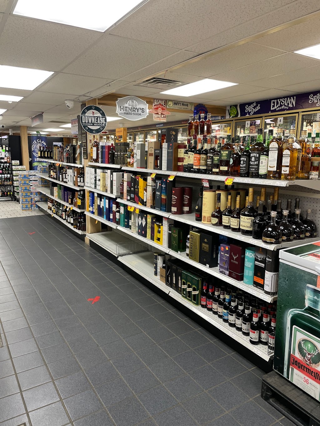 Columbia Package Store | 170 CT-66, Columbia, CT 06237 | Phone: (860) 228-8457