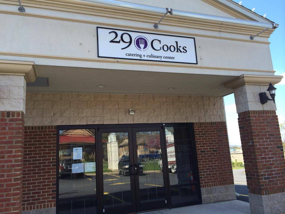 29 Cooks Catering | 5402 Chestnut St, Emmaus, PA 18049 | Phone: (484) 951-0442