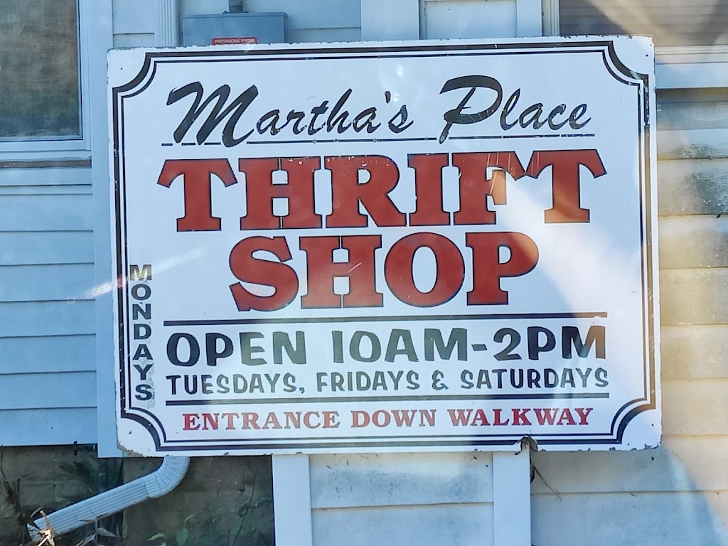 Marthas Place Thrift Shop | 792 Hawkins Ave, Lake Grove, NY 11755 | Phone: (631) 981-9749