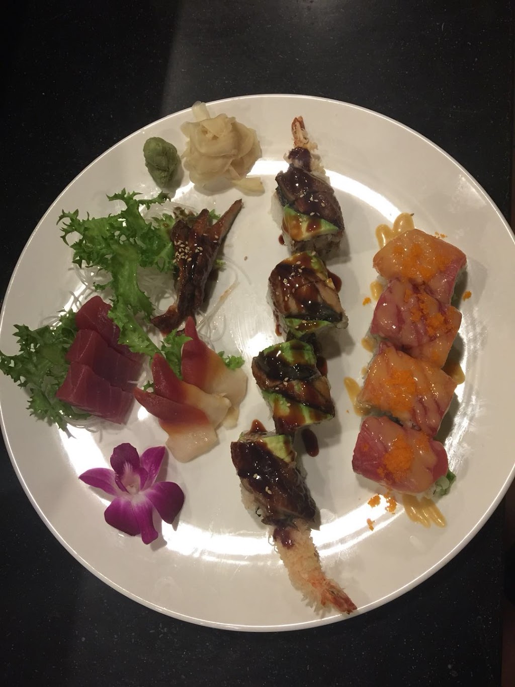 Lido Sushi Asian Bistro | 57 N Main St, Cranbury, NJ 08512 | Phone: (609) 395-7100