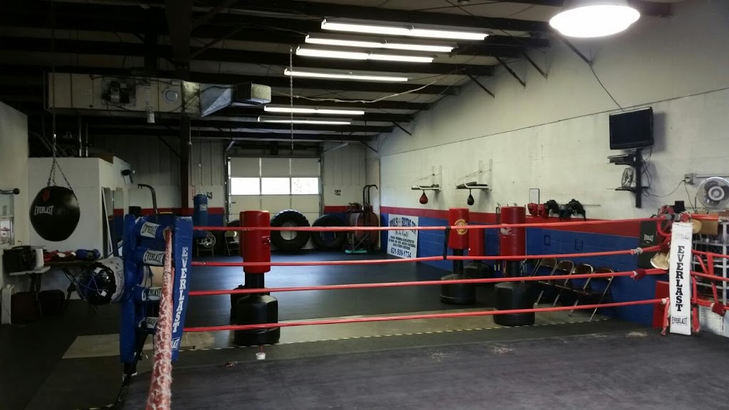 Royals Boxing Gym | 600 N Bicycle Path, Port Jefferson Station, NY 11776 | Phone: (631) 509-1734