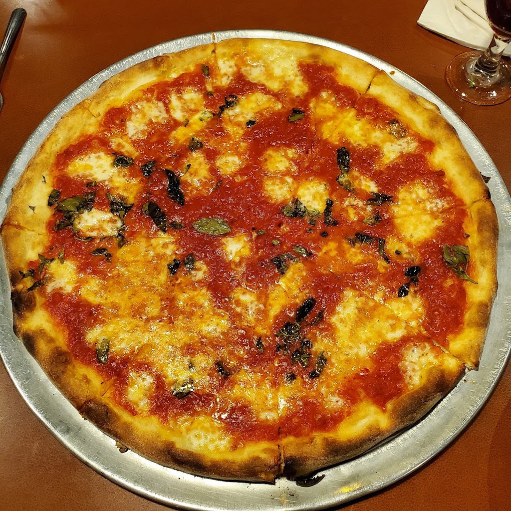 Napoli Pizza Restaurant | 1145 N Colony Rd, Wallingford, CT 06492 | Phone: (203) 265-2214