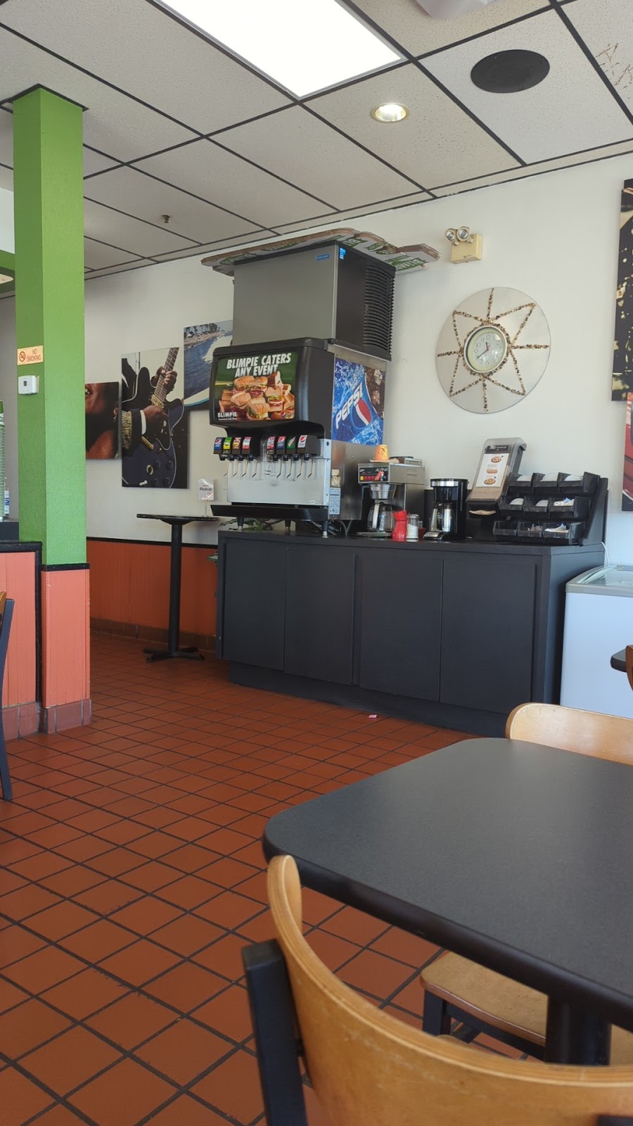 Blimpie | 525 Old Country Rd, Westbury, NY 11590 | Phone: (516) 338-2614