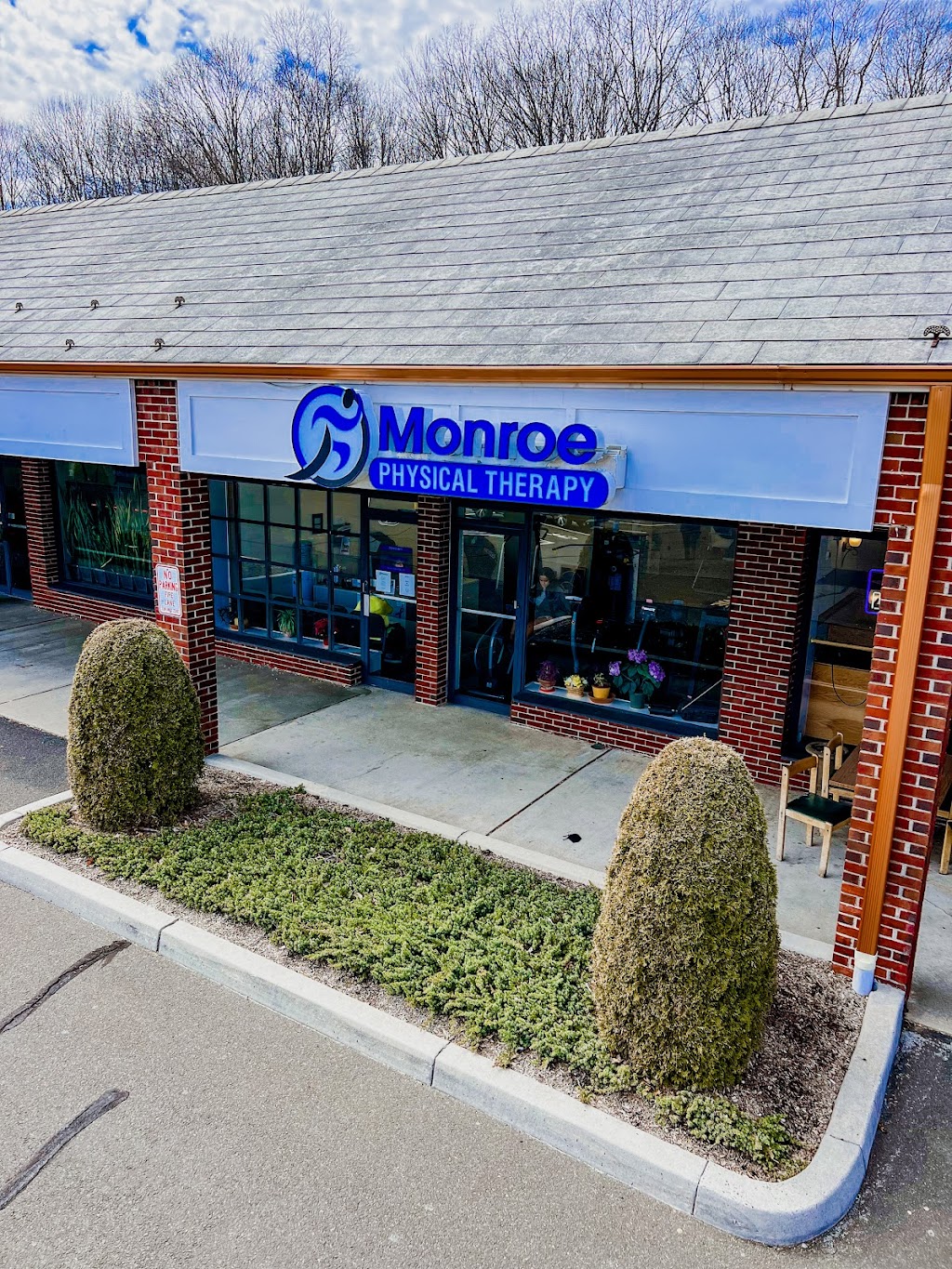 Monroe Physical Therapy & Sports Rehabilitation | 401 Monroe Turnpike, Monroe, CT 06468 | Phone: (203) 445-8691