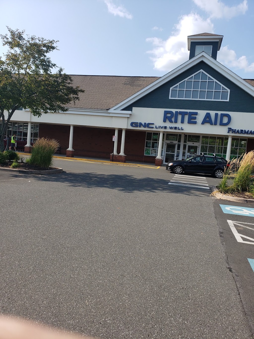 Rite Aid | 113/115 Mill Plain Rd, Danbury, CT 06811 | Phone: (203) 798-7520