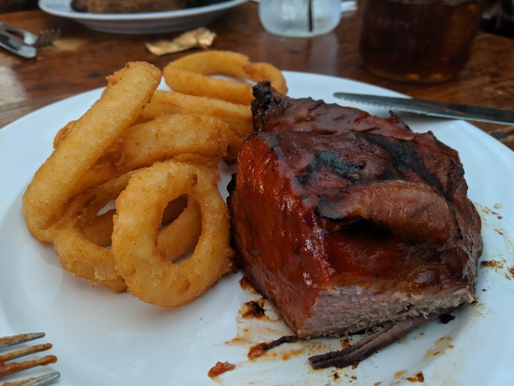 Fireside Barbecue & Grill | 1920 Salt Point Turnpike, Salt Point, NY 12578 | Phone: (845) 266-3440