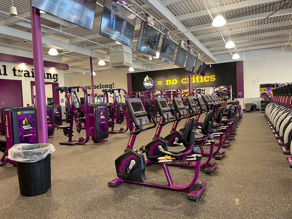 Planet Fitness | 840 Washington St, Middletown, CT 06457 | Phone: (860) 854-1004