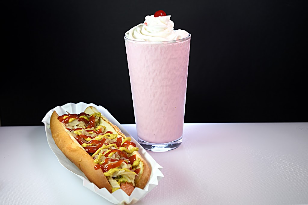 Bethel Hot Dog Palace | 44 Stony Hill Rd, Bethel, CT 06801 | Phone: (203) 790-5064