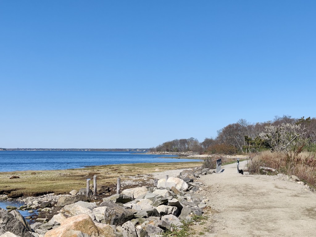 Greenwich Point Park | 11 Tods Driftway, Old Greenwich, CT 06870 | Phone: (203) 622-7700