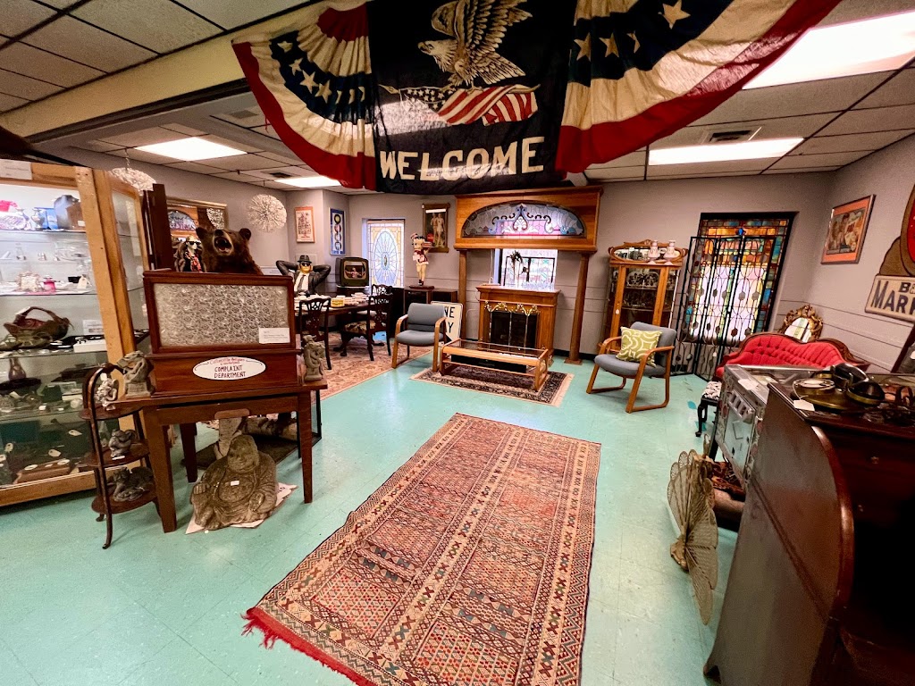 Collinsville Antiques Co | 283 Main St, New Hartford, CT 06057 | Phone: (860) 379-2290