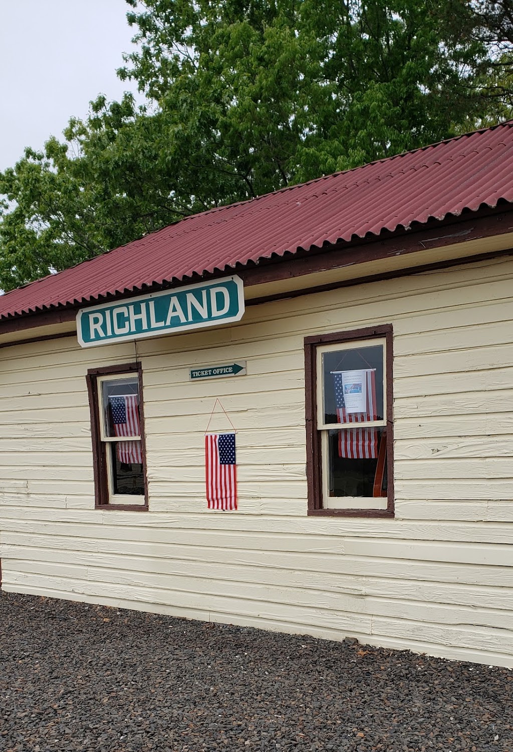 Richland Train Station | 1272 Harding Hwy, Richland, NJ 08350 | Phone: (609) 385-2675