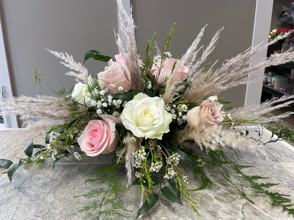 Blooms of Wayne Florist | 2075 Hamburg Turnpike, Wayne, NJ 07470 | Phone: (973) 616-0660