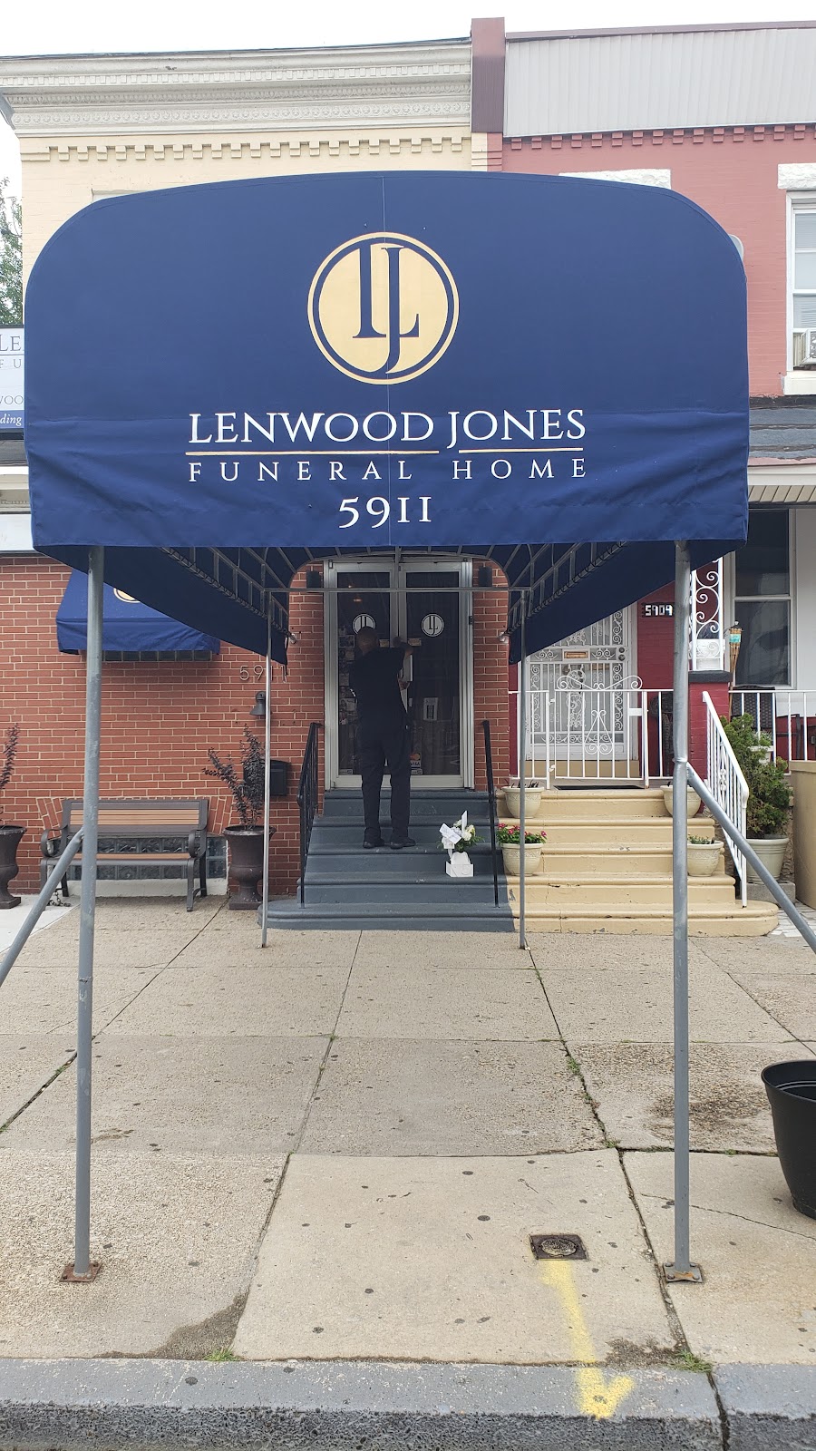 Lenwood Jones Funeral Home | 5911 W Girard Ave, Philadelphia, PA 19151 | Phone: (215) 472-7200