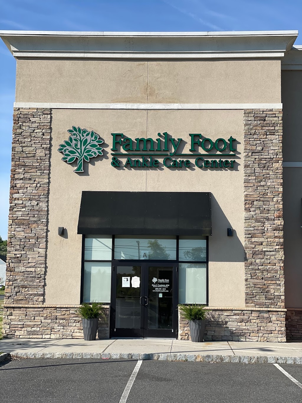 Family Foot & Ankle Care Center - Diana S. Tsombaris, DPM | 119 Berkley Rd Ste A, Clarksboro, NJ 08020 | Phone: (856) 599-0133