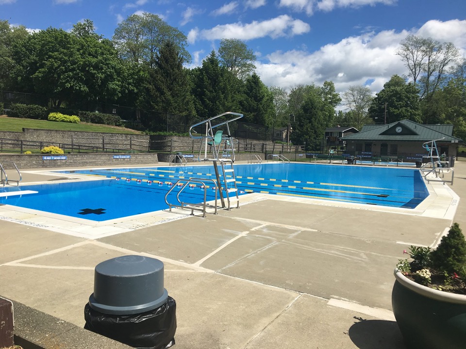 Junior Lake Pool at Memorial Park | 1939 Edgewater St, Yorktown Heights, NY 10598 | Phone: (914) 245-4650