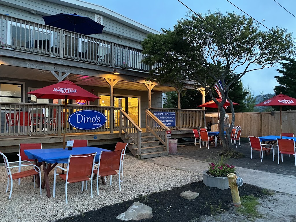 Dinos on the bay | 44 e Bay View Walk, Ocean Bay Park, NY 11770 | Phone: (631) 583-7916