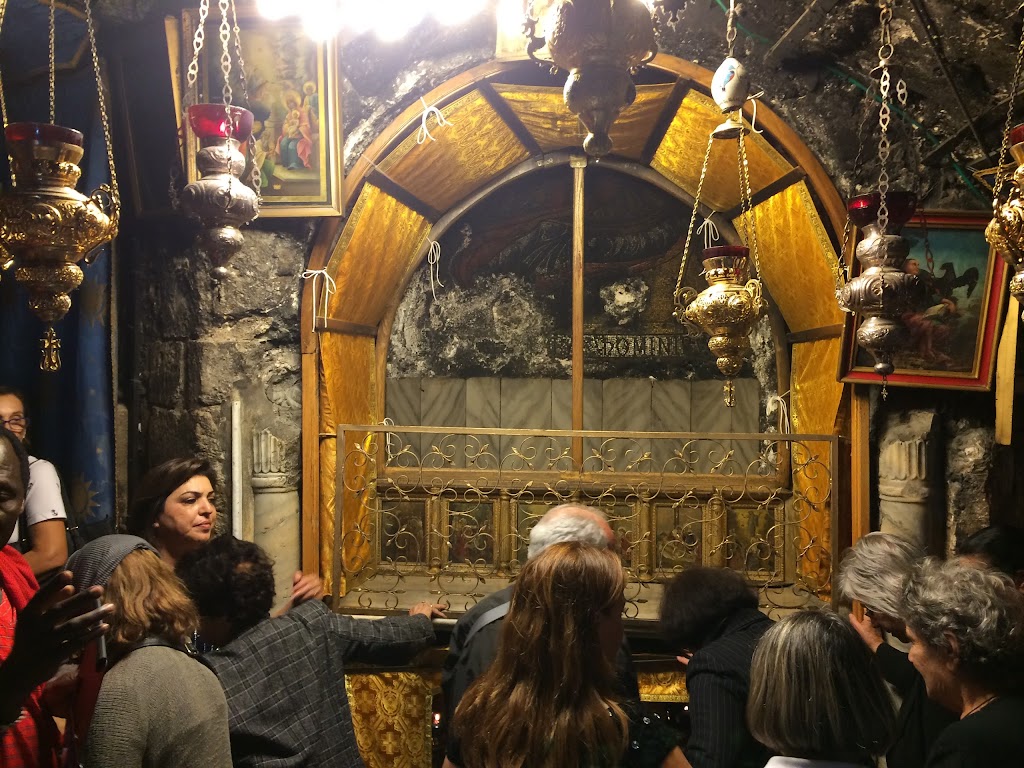 Church of the Nativity | 48 East St, Bethlehem, CT 06751 | Phone: (203) 266-5211