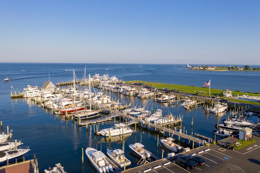 Harbor One Marina | 26 Bridge St, Old Saybrook, CT 06475 | Phone: (860) 388-9208